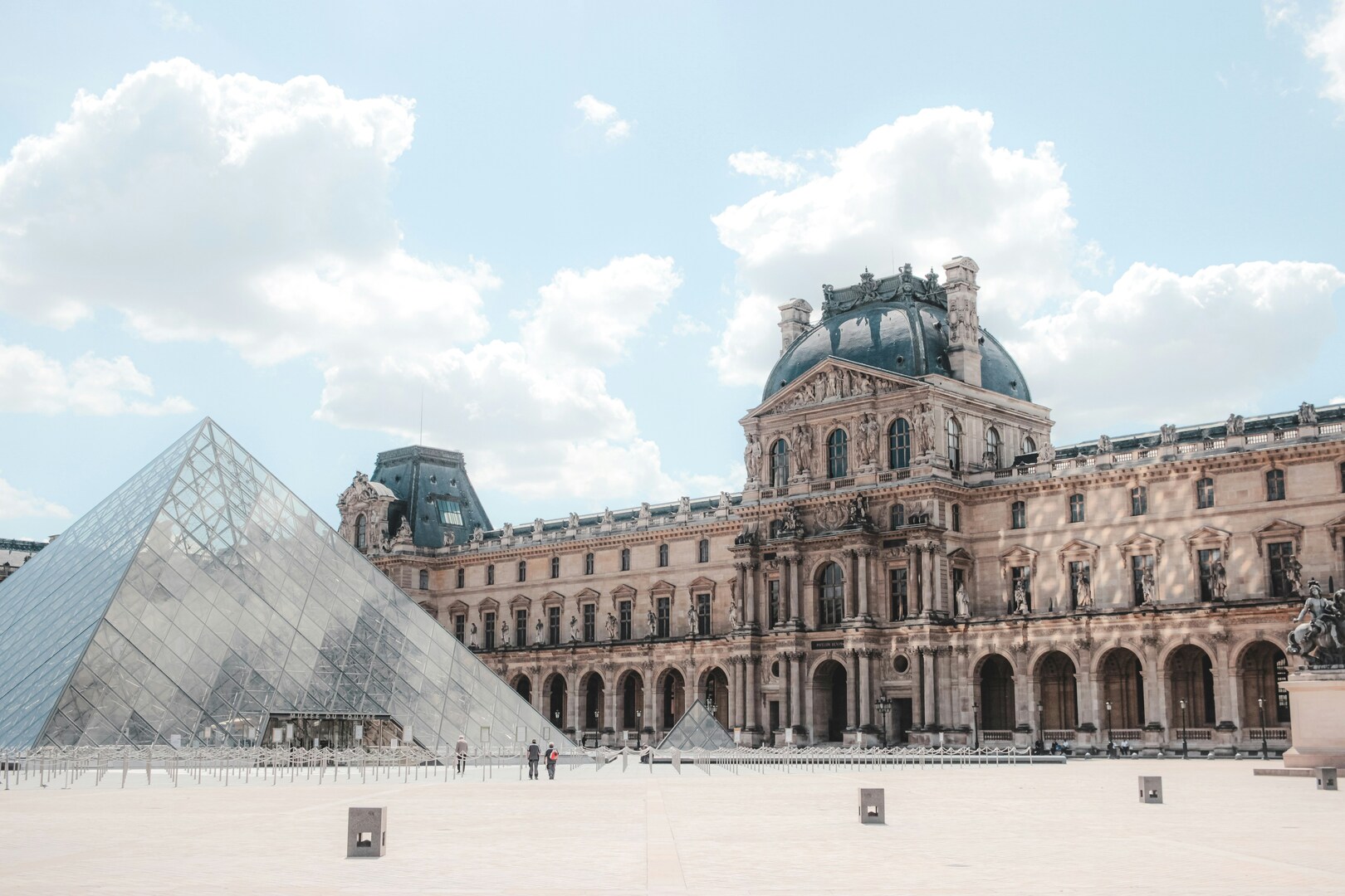Self-Guided Louvre Visit